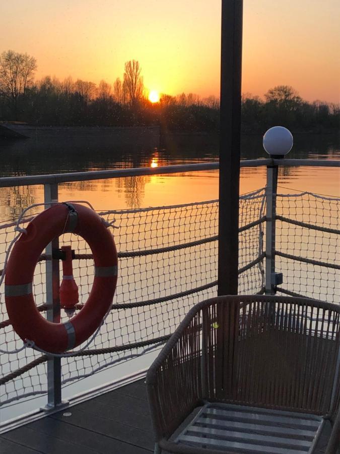 Seinehouse - Maison Flottante Vaux-Sur-Seine 외부 사진